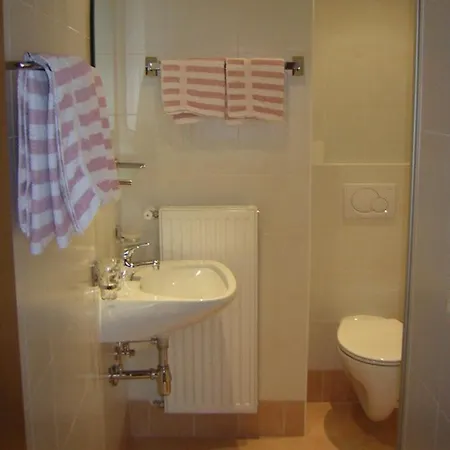 Gasthof Alpenrose 3*