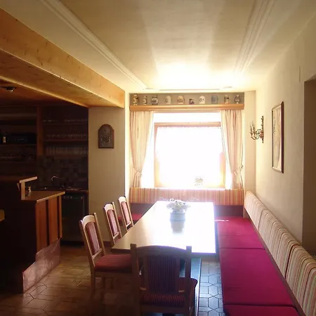 Gasthof Alpenrose 3*