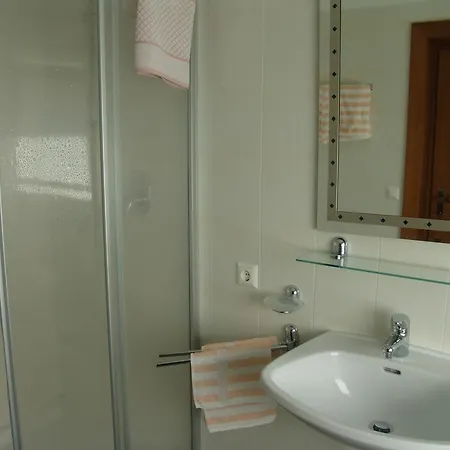 Gasthof Alpenrose 3* Spiss