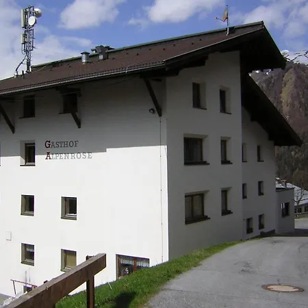 Gasthof Alpenrose Pensión 3*