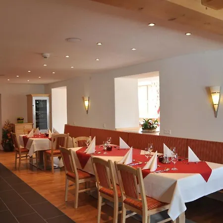 Gasthof Alpenrose Spiss