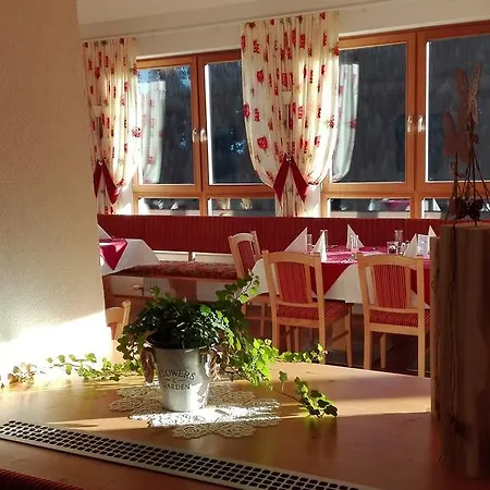 Gasthof Alpenrose 3* Spiss